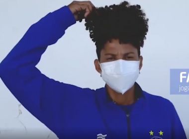 'Meu cabelo não é exótico': Bahia publica vídeo para responder comentários racistas