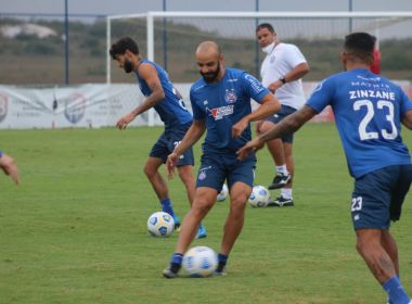 Bahia realiza último treino em Salvador antes de viagem para Chapecó