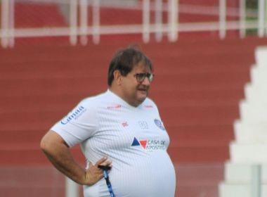 Guto Ferreira se defende sobre atuações do Bahia fora de casa: 'Coisas do jogo'