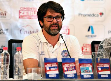 Bellintani se reúne com comissão de conselheiros do Bahia para debater SAF
