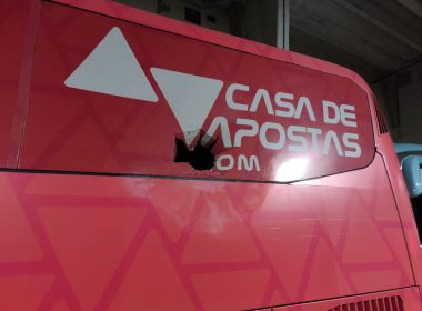 Quatro suspeitos de ataque ao ônibus do Bahia fazem acareação em delegacia de Salvador