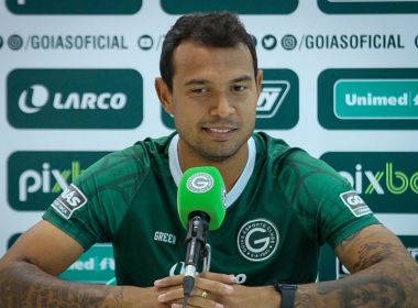 Goiás se acerta com o Bahia e define compra em definitivo do atacante Vinícius