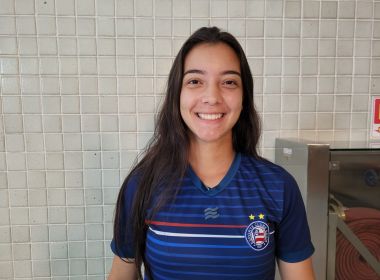Com apoio da família no RJ, Ariely celebra triunfo do Bahia Feminino