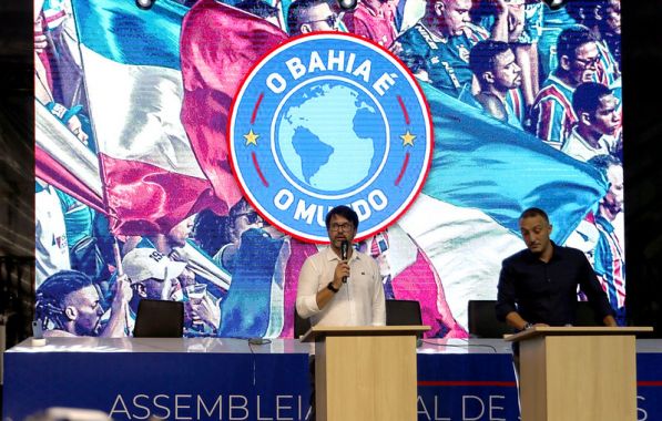 バイーアは新しい未来への新たな希望とともに 92 歳になります