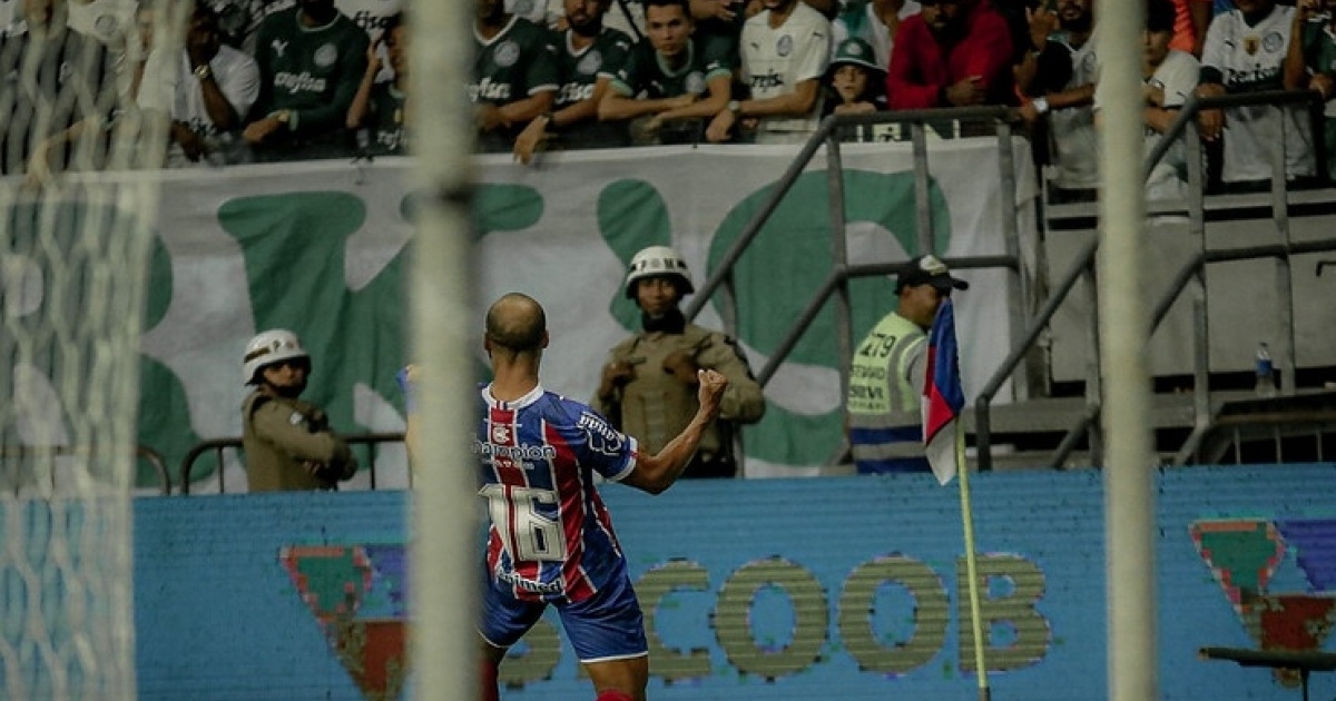 Confira a galeria de fotos do triunfo do Bahia sobre o Palmeiras na