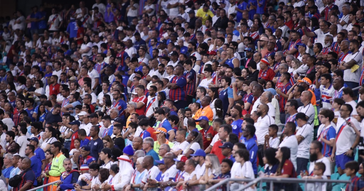 Torcedoras do Bahia, vítimas de montagem racista, veem réu ser condenado após nove anos