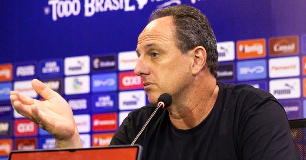 “Não existe jogo fácil”: Ceni exalta atuação do Bahia e alerta para sequência pesada no Brasileirão