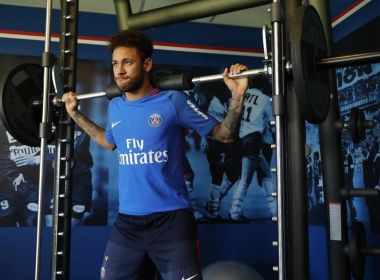 Após três meses parado, Neymar diz que jogar a Copa será o maior desafio da carreira