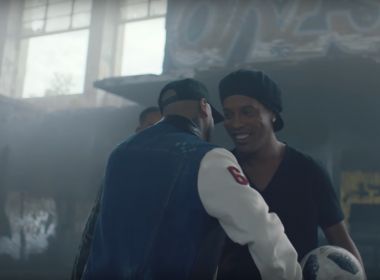 Fifa lança clipe de música oficial da Copa com participações de Ronaldinho e Willian
