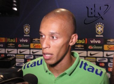 Miranda destaca preparação da Seleção Brasileira para a Copa: 'Está sendo bem feita'