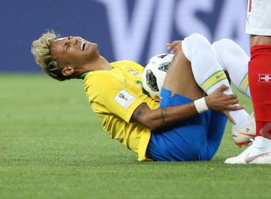 Bar no Rio de Janeiro vai oferecer bebida grátis a cada queda de Neymar contra Sérvia