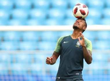 Paulinho não participa de último treino da Seleção em Sochi
