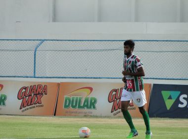 Zagueiro Alysson comemora retorno ao Fluminense de Feira
