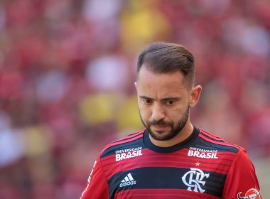 Éverton Ribeiro lamenta revés do Flamengo: 'A gente não se ajuda'
