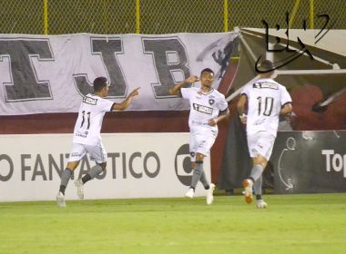 Após nove jogos sem marcar, Kieza se diz aliviado ao voltar a balançar as redes