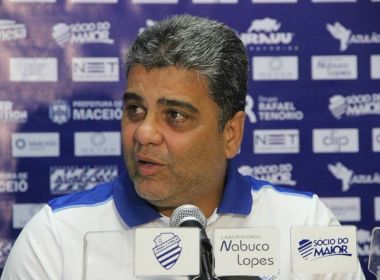 'Estou satisfeito', diz Marcelo Cabo após empate do CSA com Vitória na Copa do Nordeste
