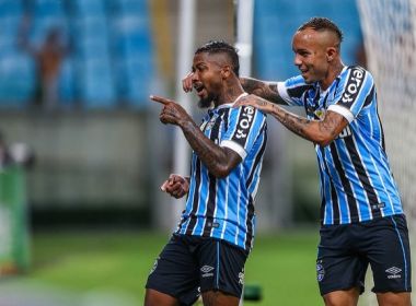 Marinho volta a mostrar bom futebol dos tempos de Vitória e ganha elogios de Renato