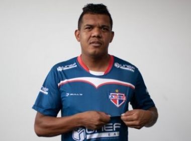 Se recuperando de lesão, zagueiro do Bahia de Feira se coloca à disposição para o clássico