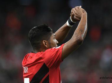 Rony dedica gol à mãe e esposa e destaca importância da vitória do Athletico-PR