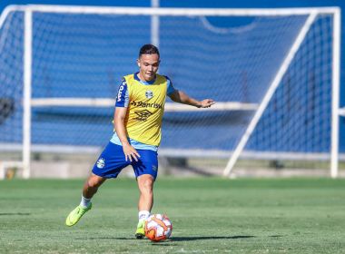 Provável substituto de Everton, Pepê quer agarrar oportunidade com 'unhas e dentes'