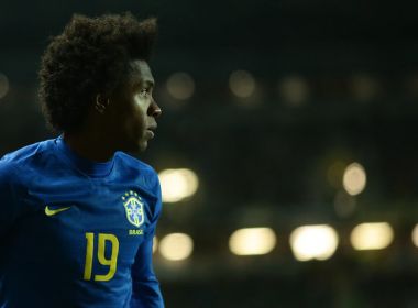 Tite convoca Willian para o lugar de Neymar na seleção brasileira