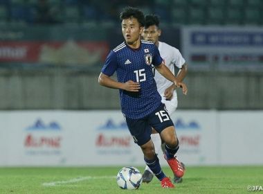 Aos 18 anos, jovem astro do Japão já foi pivô de disputa entre Real Madrid e Barcelona
