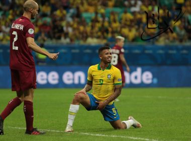 Gabriel Jesus admite frustração com gol anulado pelo VAR