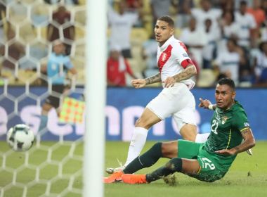 Após vitória do Peru, Guerrero projeta duelo com o Brasil: 'Pensamos em ganhar o jogo'