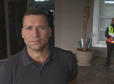Pai de Richarlison revela felicidade do filho por não ter sido cortado da Seleção