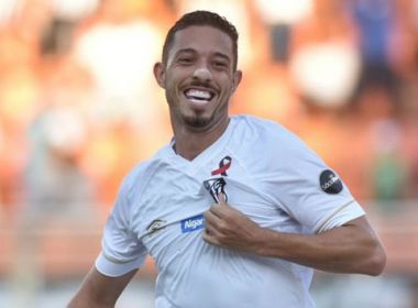 Clube árabe tenta contratação do meia Jean Mota, do Santos