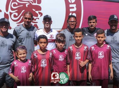 Cinco garotos da Academia Leão Grená são selecionados para testes no Palmeiras