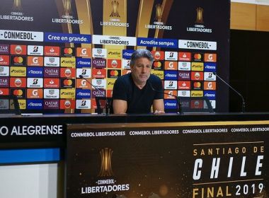 Renato Gaúcho admite superioridade do Flamengo: 'Perdeu de garantir a classificação'