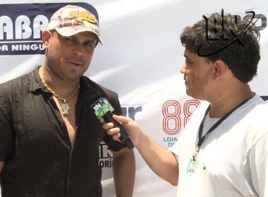 Ex-Flamengo, Val Baiano fica perto de se tornar treinador de futebol