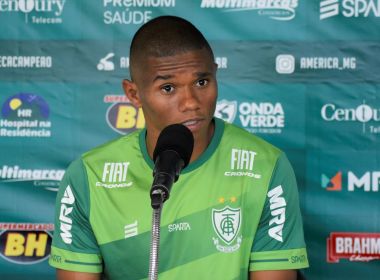 Volante do América-MG pede concentração ao time em confronto contra Vitória