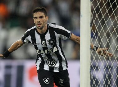CSA anuncia a contratação do atacante Rodrigo Pimpão, ex-Botafogo