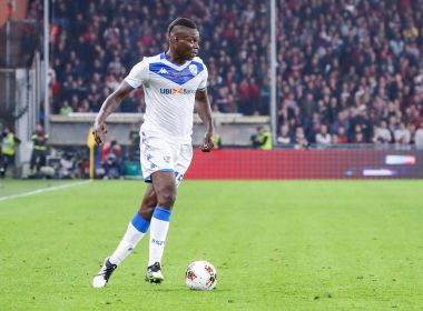 Balotelli critica torcedores da Lazio por racismo: 'Tenham vergonha'