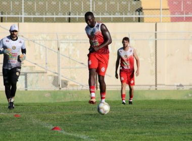 Após chegada de novo técnico, Kanu confia na primeira vitória da Juazeirense no Baianão