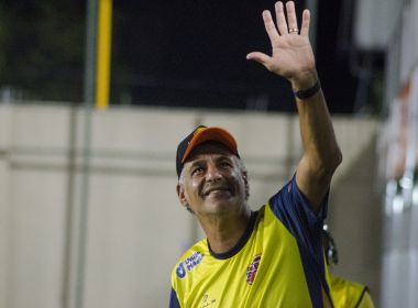 'Estamos no bolo', avisa Barbosinha após vitória do Bahia de Feira no Baianão