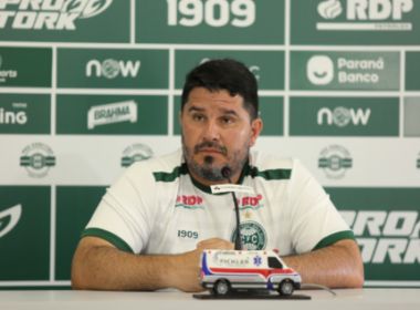 Barroca, técnico do Coritiba, estaria sendo sondado pelo Vasco