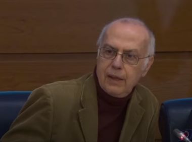 Diretor de Instituto de Saúde na Itália diz que não seria favorável retomar futebol em maio