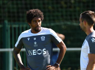 'Verdadeiro escândalo', diz Dante sobre volta do Campeonato Carioca