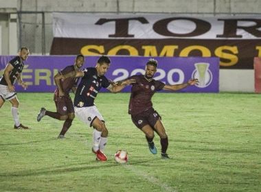 Band fecha acordo com Dazn e transmitirá jogos da Série C; 1ª exibição terá o Jacuipense