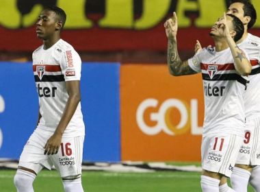 Escalado como zagueiro, Léo diz que comprou a ideia em conversa com Diniz