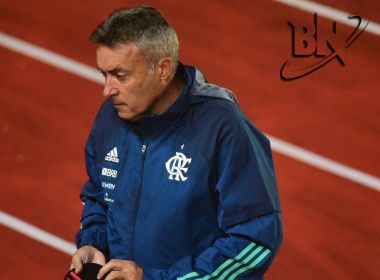 Domenèc exalta atuação do Flamengo e aponta falhas defensivas: 'Precisamos melhorar'