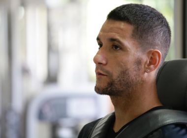 Empresário de Thiago Neves notifica Atlético-MG e cobra R$ 20 mi por desistir de acordo