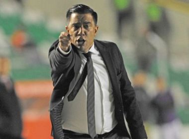 Federação Boliviana de Futebol não pretende liberar César Farías para o Botafogo