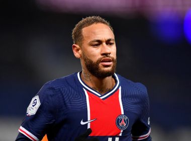 Primeiros exames não apontam fratura no tornozelo de Neymar