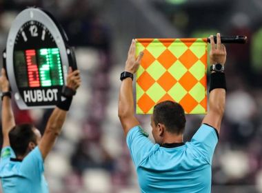 Fifa anuncia teste de substituições em caso de concussões e prorroga cinco trocas por jogo