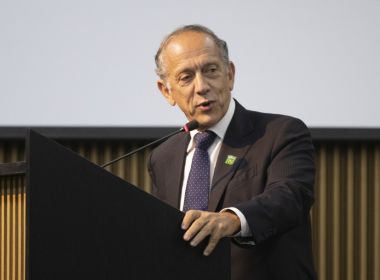Presidente interino, coronel Nunes demite secretário-geral da CBF, Walter Feldman