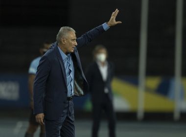 Tite cita desgaste e exalta primeiro tempo do Brasil na vitória sobre o Peru